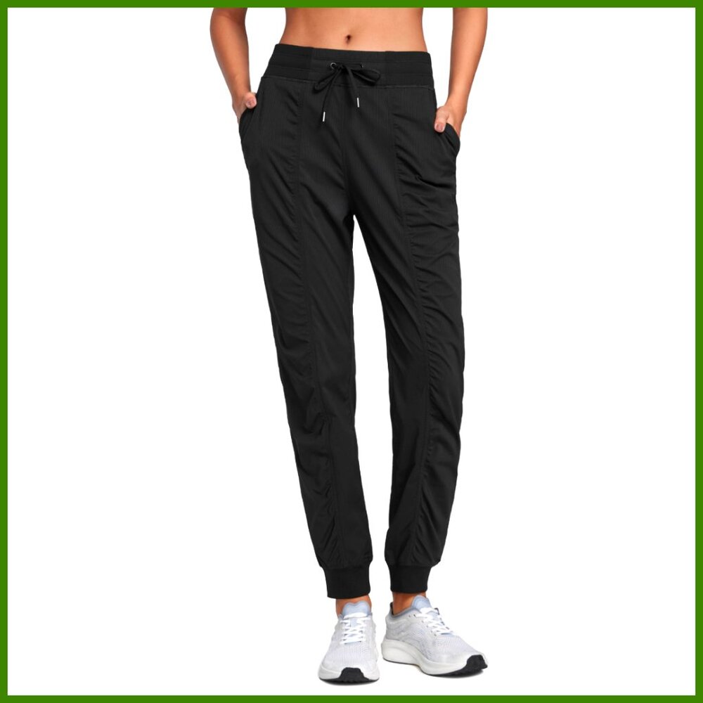 Lightweight Workout Joggers with Pockets for Outdoor Running